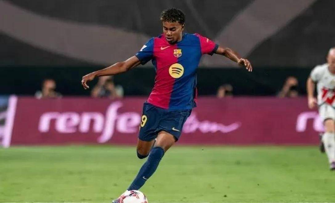 状态持续火热！本轮英超送助攻，福登最近3场比赛已造5球